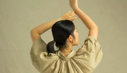 开云真人体育娱乐-马刺后场双枪组合初见锋芒，马刺双雄