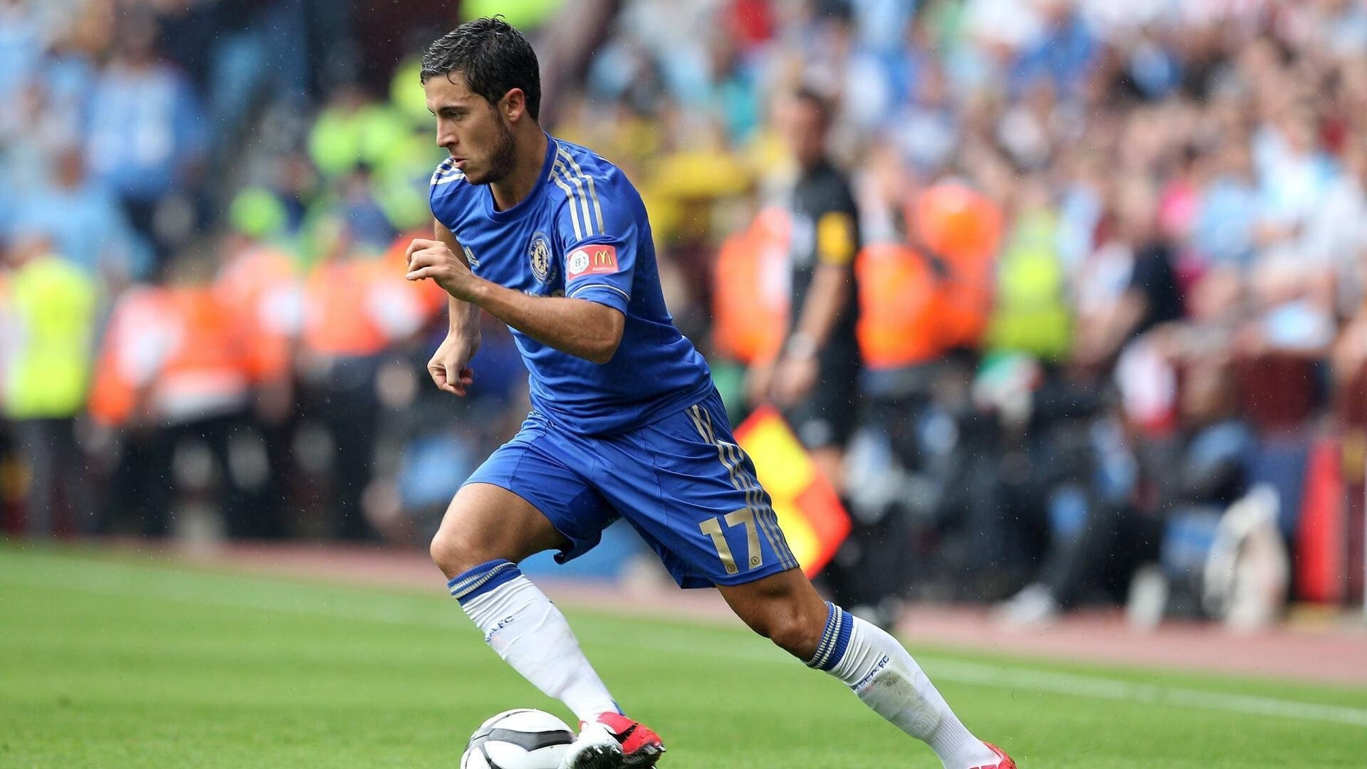 开云电竞平台-西甲转折点：变攻为守的精彩演绎，西甲转播分成改革